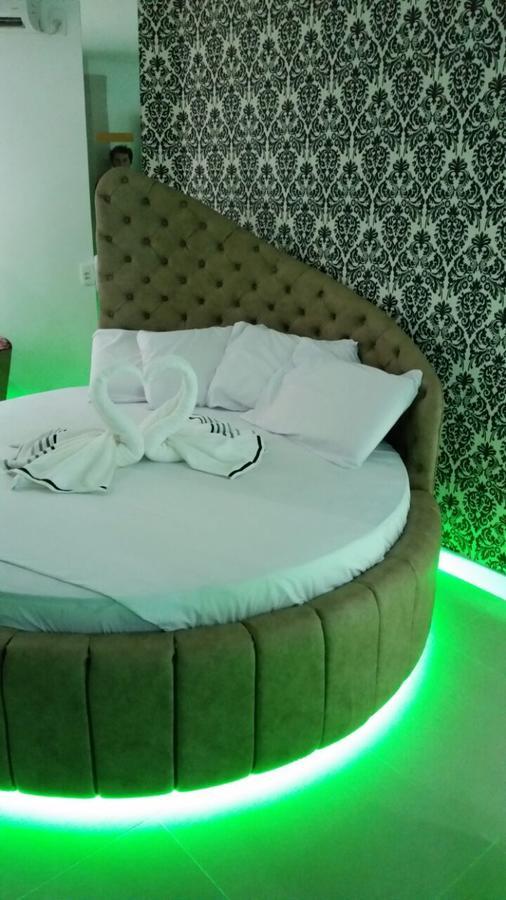 Hotel Vanes Coronel Freitas Номер фото